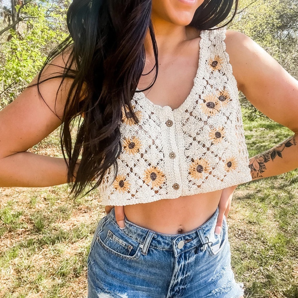 Vella Grace Crop top